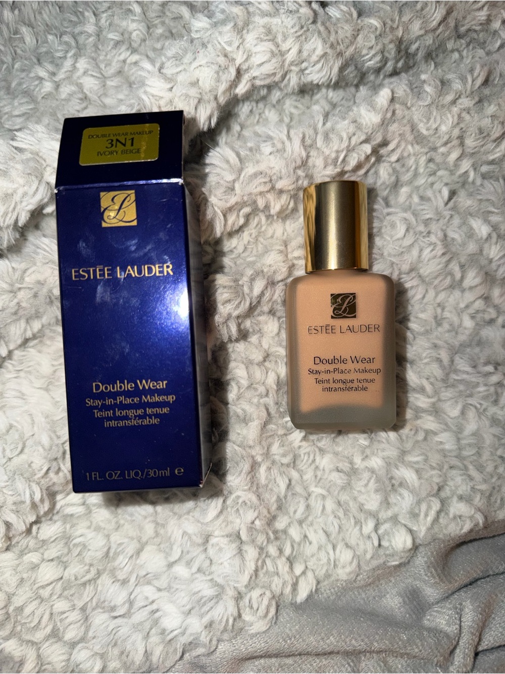 Estee Lauder Double Wear Foundation — Ivory Beige